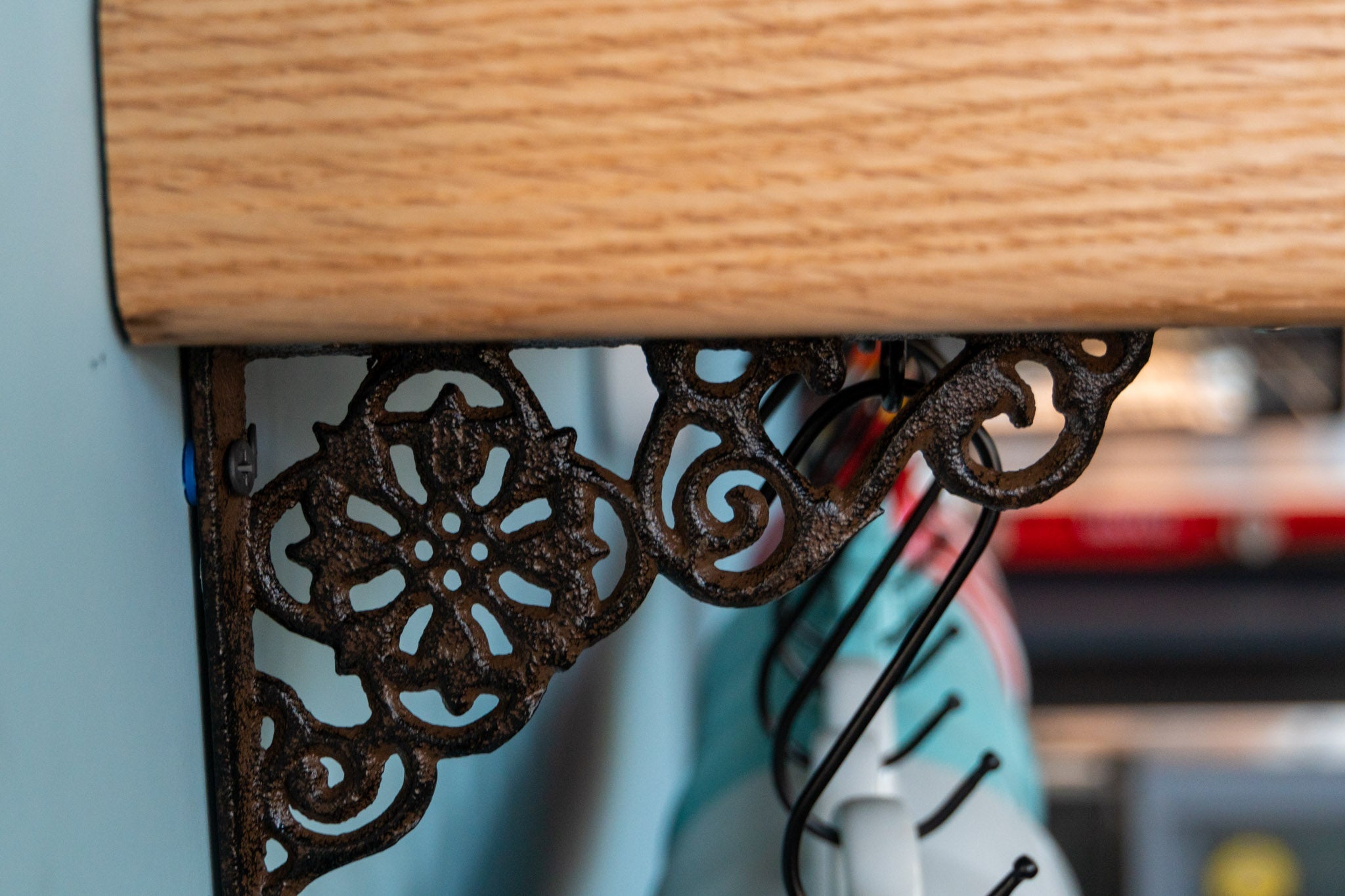 Coffee Mug Shelf for Glasses and Coffee Cups