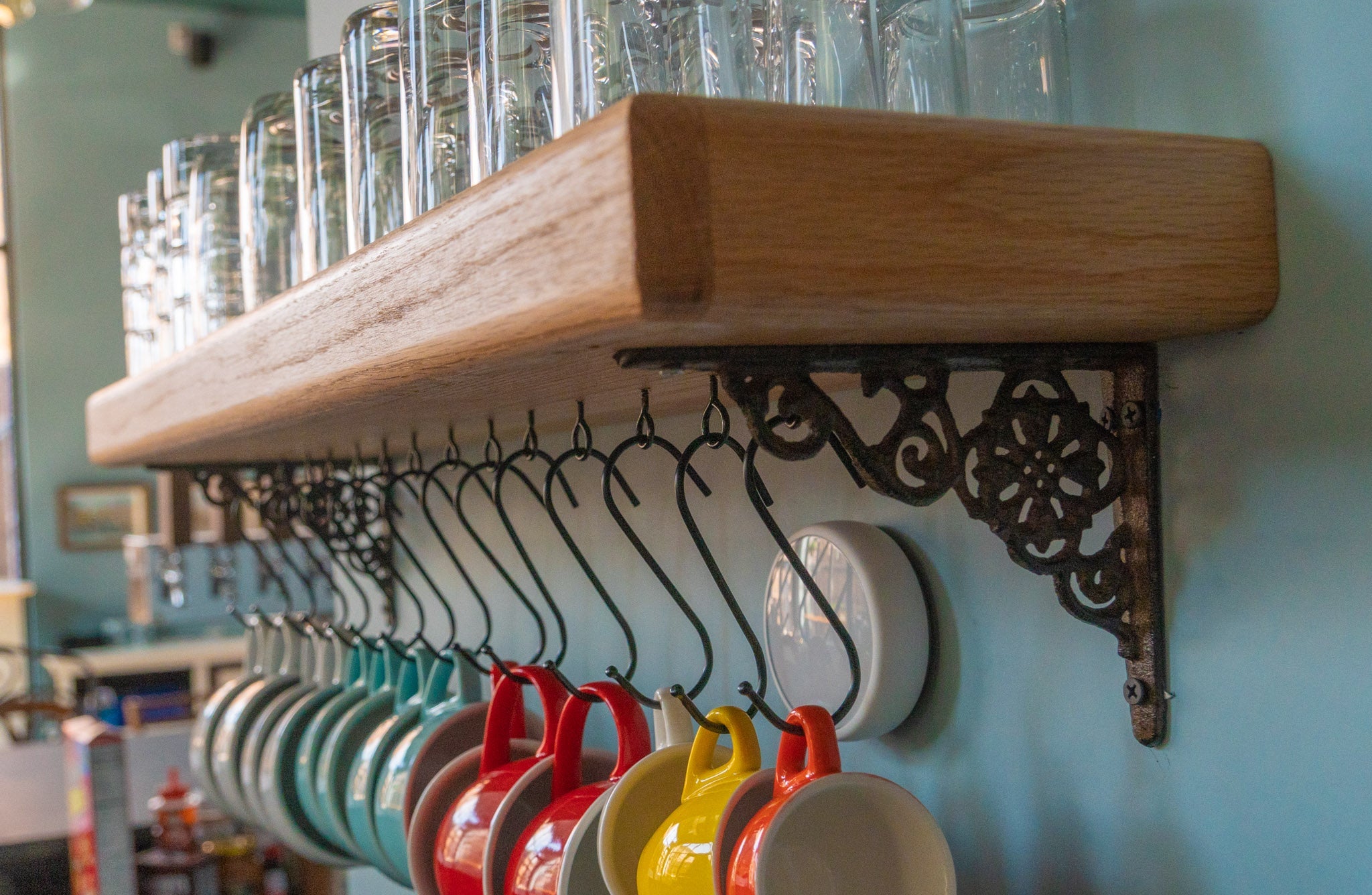 Coffee Mug Shelf for Glasses and Coffee Cups