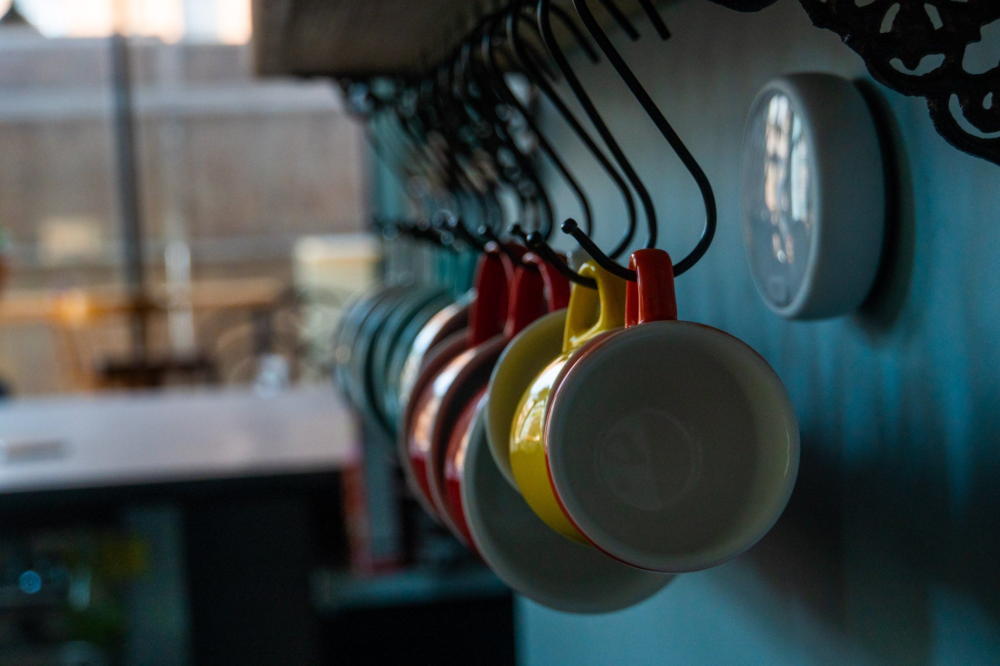 Coffee Mug Shelf for Glasses and Coffee Cups